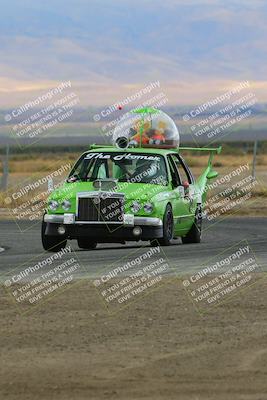 media/Sep-30-2023-24 Hours of Lemons (Sat) [[2c7df1e0b8]]/Track Photos/10am (Star Mazda)/